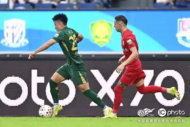 苏格兰超级联赛：阿伯丁 VS 格拉斯哥流浪者